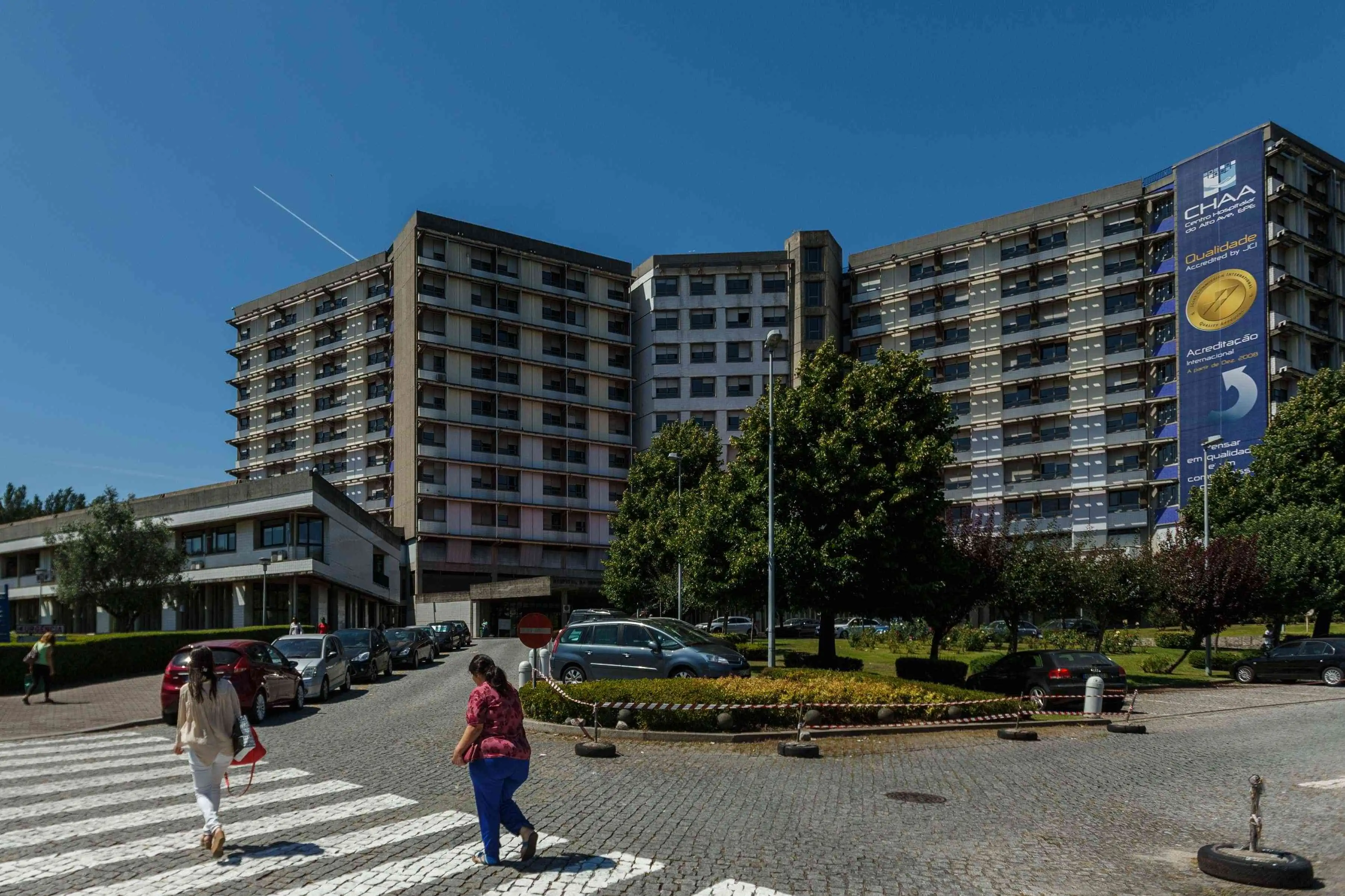 Hospital de Guimarães nega ter transferido criança para a Estefânia