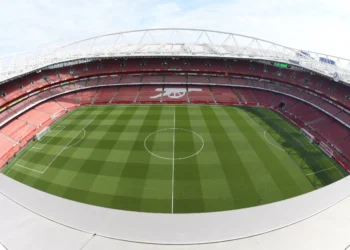 Arsenal vai aumentar número de jogos femininos no Emirates