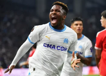 Ajudou a eliminar o Benfica da Liga Europa e foi alvo de ‘carjacking’