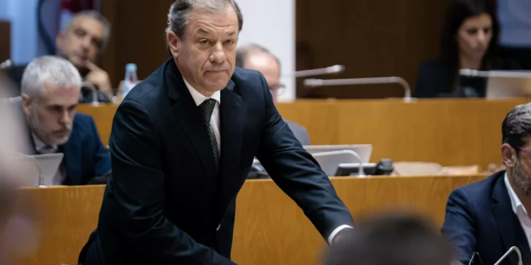 IL/Açores lamenta pobreza da região e pede políticas "mais arrojadas"