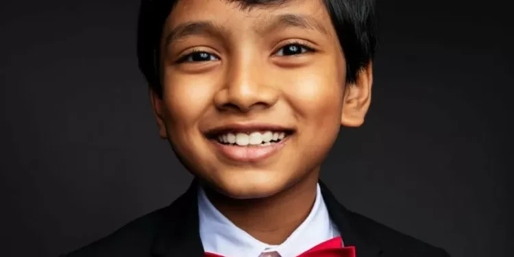 "Não é como as outras crianças”. Menino termina o secundário aos 12 anos