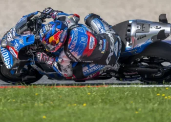 Quatro lugares, cinco pilotos. Miguel Oliveira ainda com futuro incerto