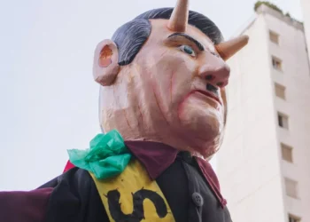 “As faces (in)visíveis da Política: desvendando seus aspectos positivos”