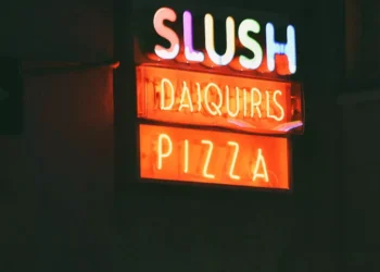 “Descubra a Costa del Sol: Beleza e Oportunidades Imobiliárias!”