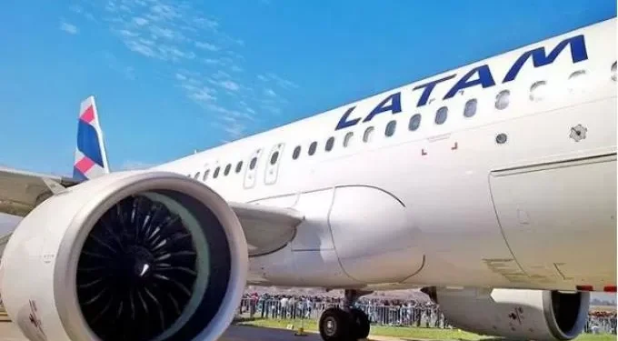 O recorde da Latam em pousos e decolagens internacionais em São Paulo