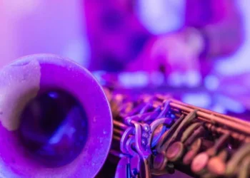 Arranjos para ‘big band’ são destaque em novo livro sobre teoria do jazz