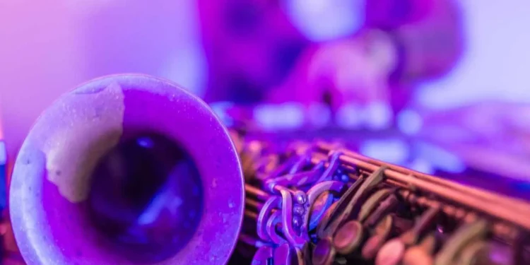 Arranjos para ‘big band’ são destaque em novo livro sobre teoria do jazz