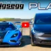 Tesla Model X Plaid defronta Koenigsegg Agera RST e surpreende