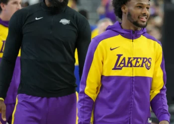 Bronny James fala do “incidente cardíaco” e revela: “Tenho uma almofada…”