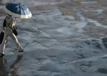 Semana começa quente, mas tem chuva e frente fria no horizonte