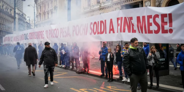 Confrontos entre polícia e manifestantes em Turim em dia greve geral