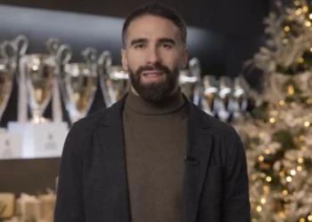 Carvajal, Modric e Ancelotti deixam mensagem de Natal pelo Real Madrid