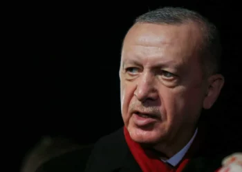 Erdogan apela a al-Assad para que encontre “solução política” com urgência