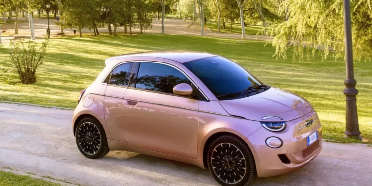 Já se sabe quando chega o novo Fiat 500 (mas ainda é preciso esperar)