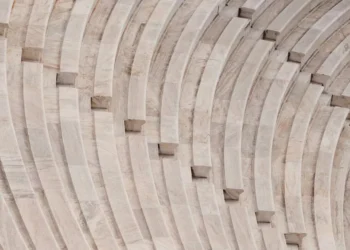 “A importância da Política na sociedade”