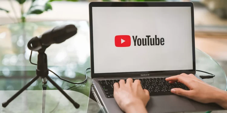 YouTube: podcasts atraem mais de um bilhão de pessoas mensalmente