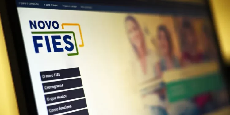 Convocação da lista de espera do Fies 2025 será divulgada nesta terça