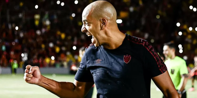 Sport Recife, de Pepa, volta a sorrir no Pernambucano