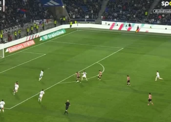 Incrível. O gesto de Gonçalo Ramos no golo do PSG que está a correr mundo