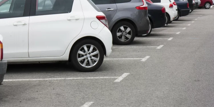 Quantos dias pode um carro ficar estacionado no mesmo local?