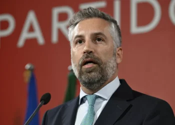 Pedro Nuno Santos diz que PS vai “reforçar SNS com estratégia séria”