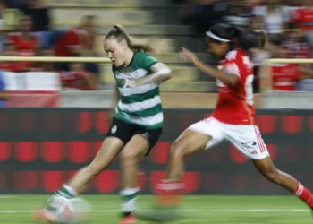 Campeão Benfica e Sporting decidem a Taça da Liga feminina