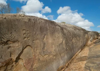 “Stonehenge brasileiro” revela ligação entre povos do passado e os astros
