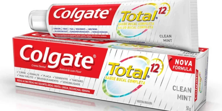 Caso Colgate: Anvisa emite alerta e pede que consumidores comuniquem reações a cremes dentais