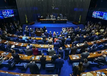 Alcolumbre apoia ampliação da isenção do Imposto de Renda e diz que projeto ‘reforça compromisso com equilíbrio’