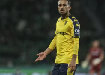 João Carvalho ataca expulsão em Alvalade: “Algumas ações deliberadas”