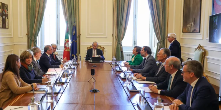 Marcelo ouve Conselho de Estado para eventual dissolução do parlamento