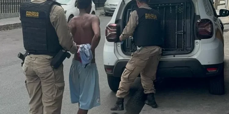 Jovem de 18 anos é detido em Belo Horizonte por agredir e tentar estuprar a avó
