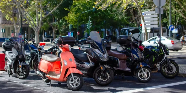 Marcelo promulga fim de inspeção para motociclos