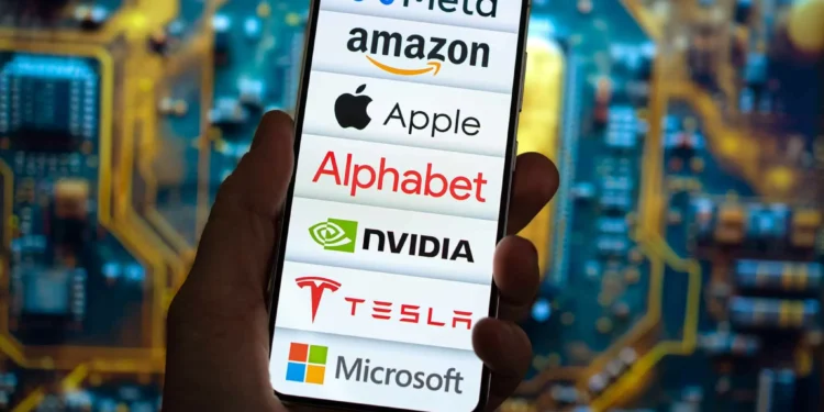 Por que as ações de empresas de tecnologia estão despencando?