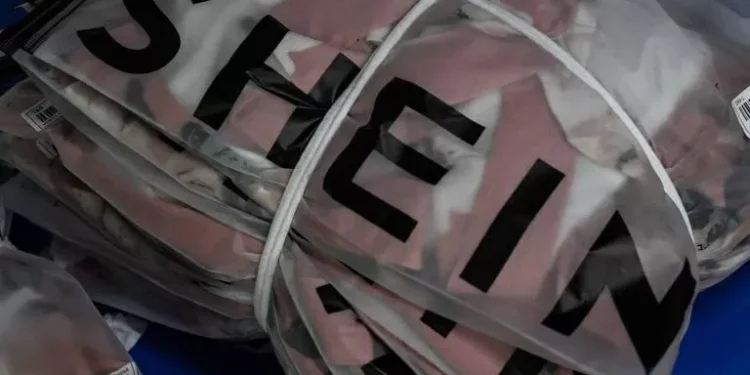 ‘Taxa das blusinhas’: dez estados vão aumentar alíquota do ICMS sobre produtos importados