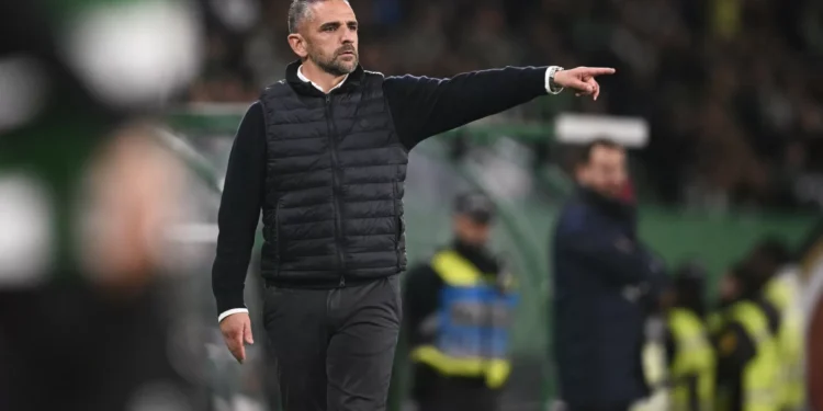 Rui Borges: “Se jogasse nos sub-17 era bola no pé e o Quenda resolve”