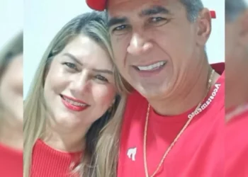 Mulher morta pelo marido com mais de 20 facadas no Brasil
