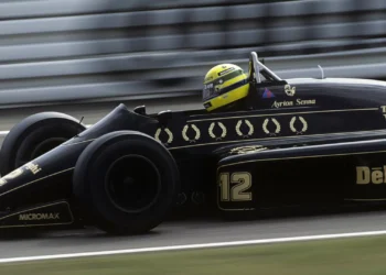 Bruno Senna vai conduzir o Lotus de Ayrton no Estoril