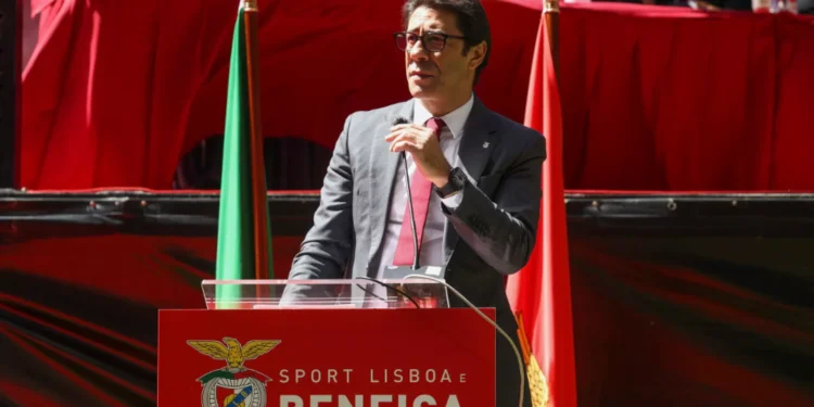 Novos estatutos aprovados: “O Benfica está, a partir de hoje, blindado”