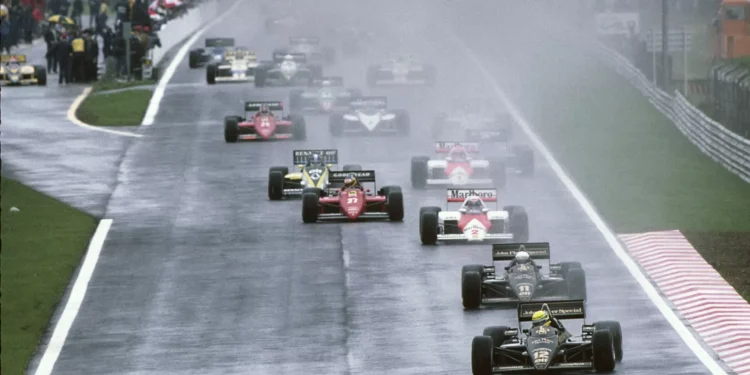 Lotus de Senna volta ao Estoril 40 anos depois