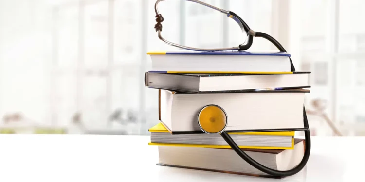 Grupo que fatura R$ 350 mi deve abrir curso de medicina em Florianópolis