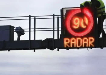 Atenção ao acelerador. Saiba onde vão estar os radares da PSP em março