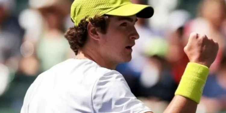 João Fonseca estreia com vitória no Challenger de Phoenix e vai às oitavas de final