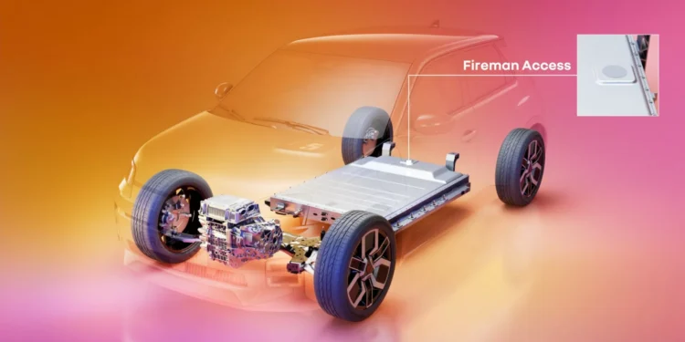 Renault partilha método para apagar incêndios em elétricos em minutos