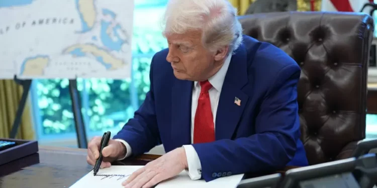 Juiz federal dos Estados Unidos questiona deportação de menina de 2 anos para Honduras