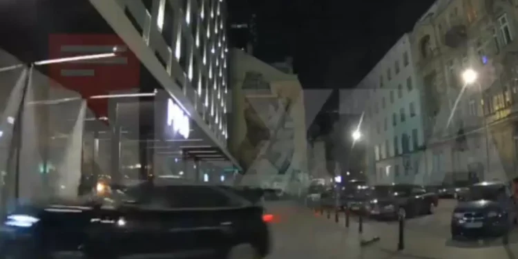 Pressa para o check-in? Audi ‘voou’ e invadiu hotel de luxo em Varsóvia