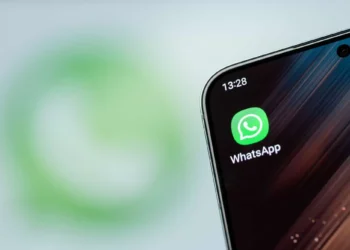 WhatsApp vai expandir reação a mensagens; entenda o que muda