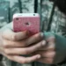Escola pública que lidera ranking’ com melhor média de exames proibiu telemóveis
