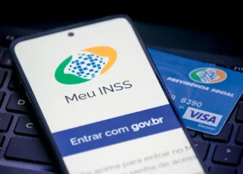 Fraude no INSS: como identificar e bloquear descontos irregulares na aposentadoria