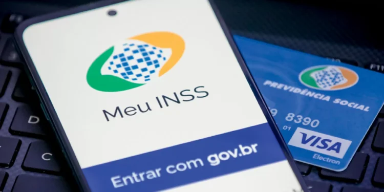 Fraude no INSS: como identificar e bloquear descontos irregulares na aposentadoria